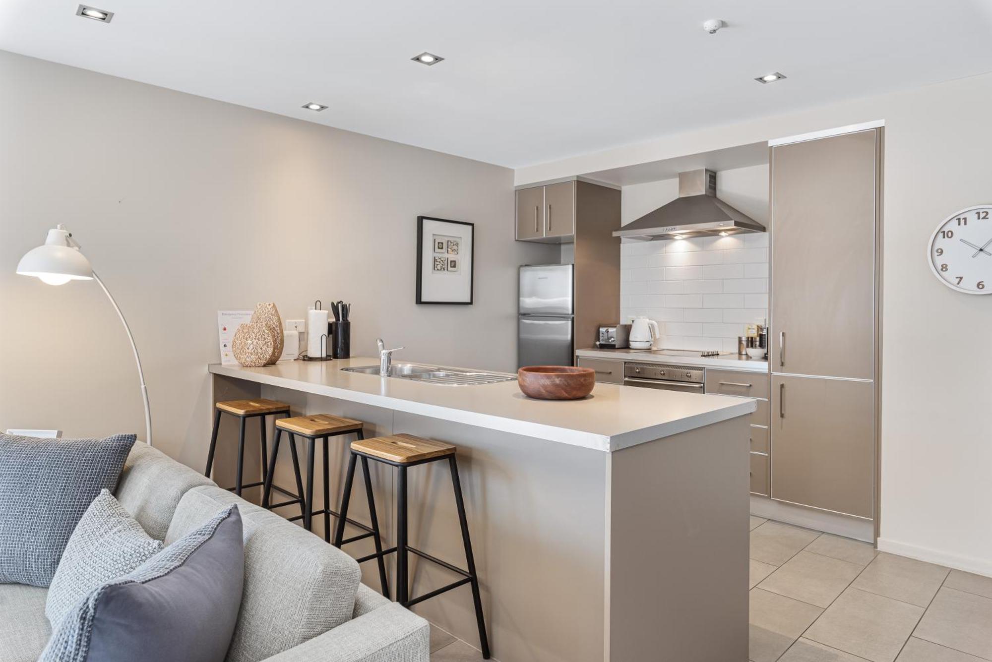 Paihia 2 Bedroom Apartment With Pool Екстериор снимка